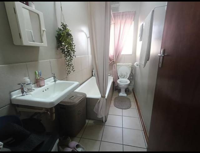 1 BEDROOM PROPERTY TO RENT IN PETERSFIELD
